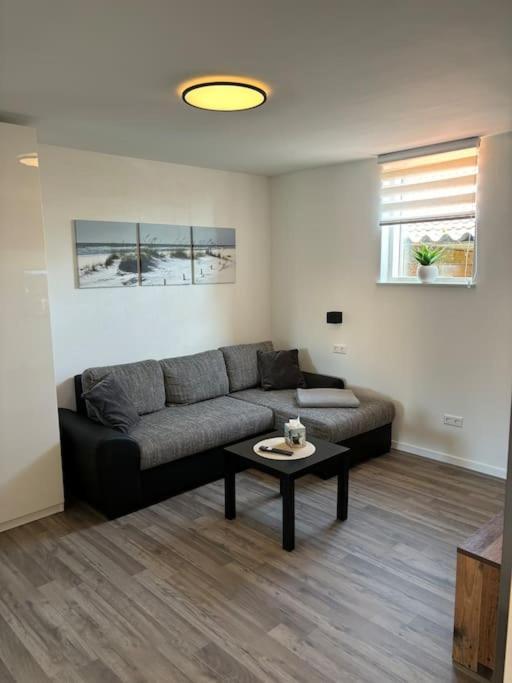 Ferienwohnung In Der Suedpfalz Zeiskam エクステリア 写真